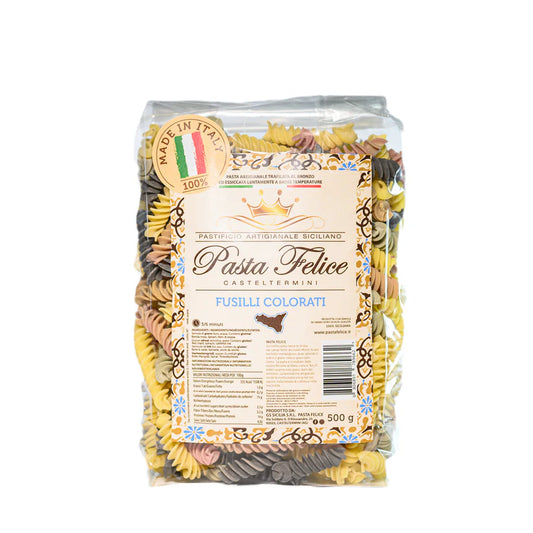 Keturių spalvų fusilli makaronai
